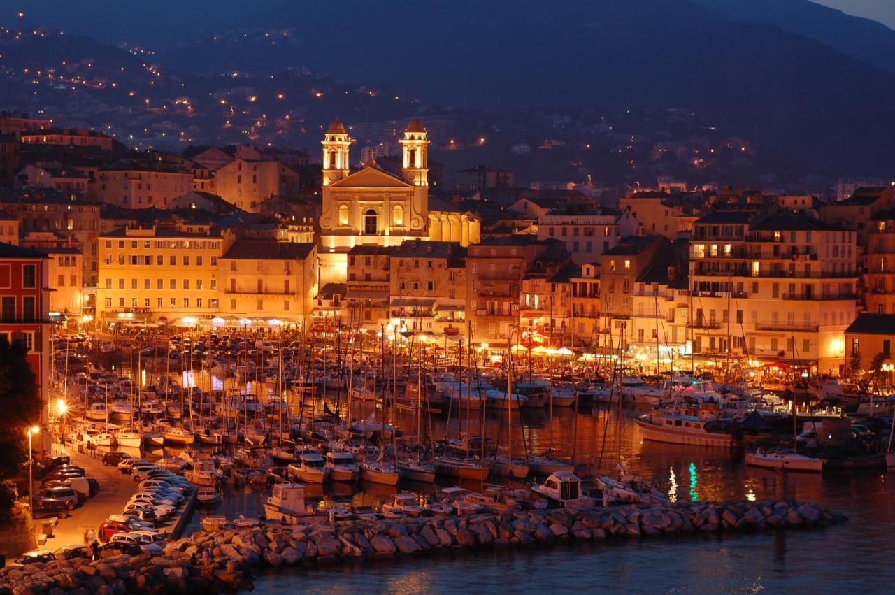 Beau T2 Sur Le Vieux Port, Centre De Bastia Lejlighed Bastia  Eksteriør billede